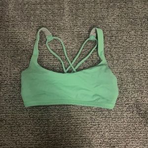Lulu lemon sports bra